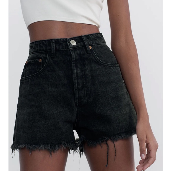 Zara shorts - Picture 1 of 6